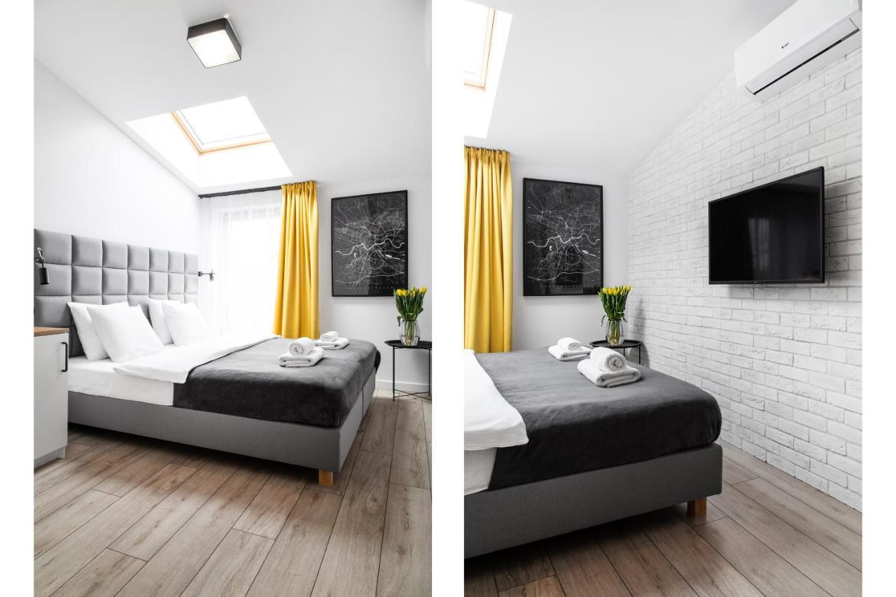 Househost Apartament: Ul. Miodowa 42/42A Cracovie Extérieur photo