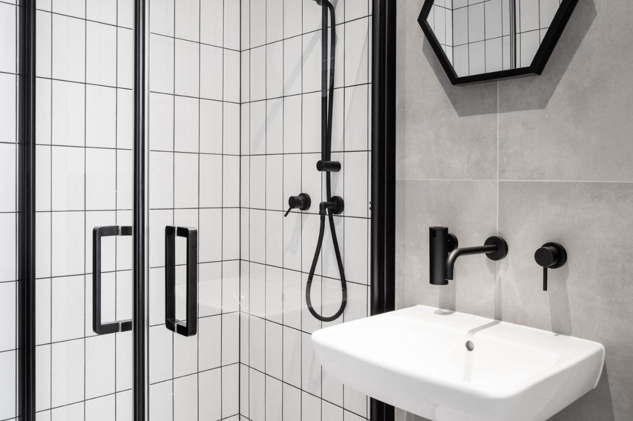 Househost Apartament: Ul. Miodowa 42/42A Cracovie Extérieur photo